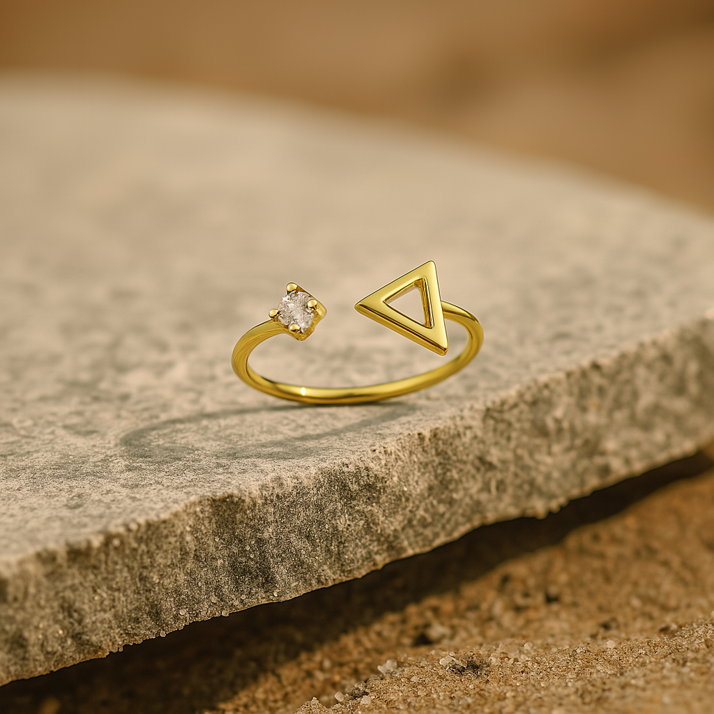 Triangular Elegance Ring
