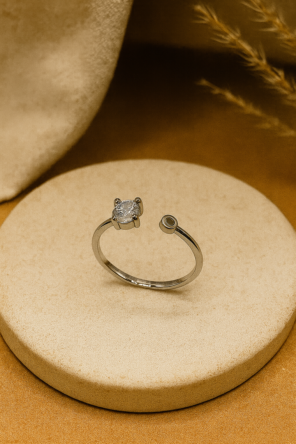 Pear & Round Ring