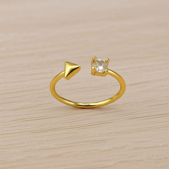 Arrow Point Spark Ring
