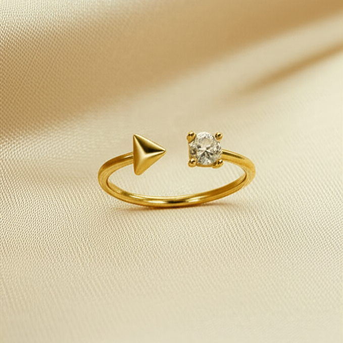 Arrow Point Spark Ring