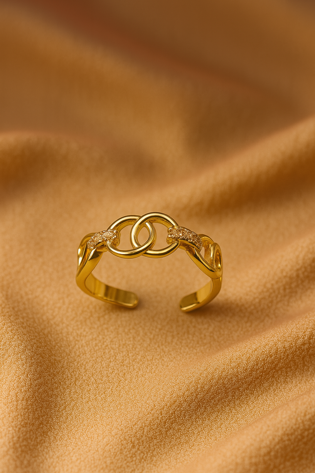 Linked Infinity Ring