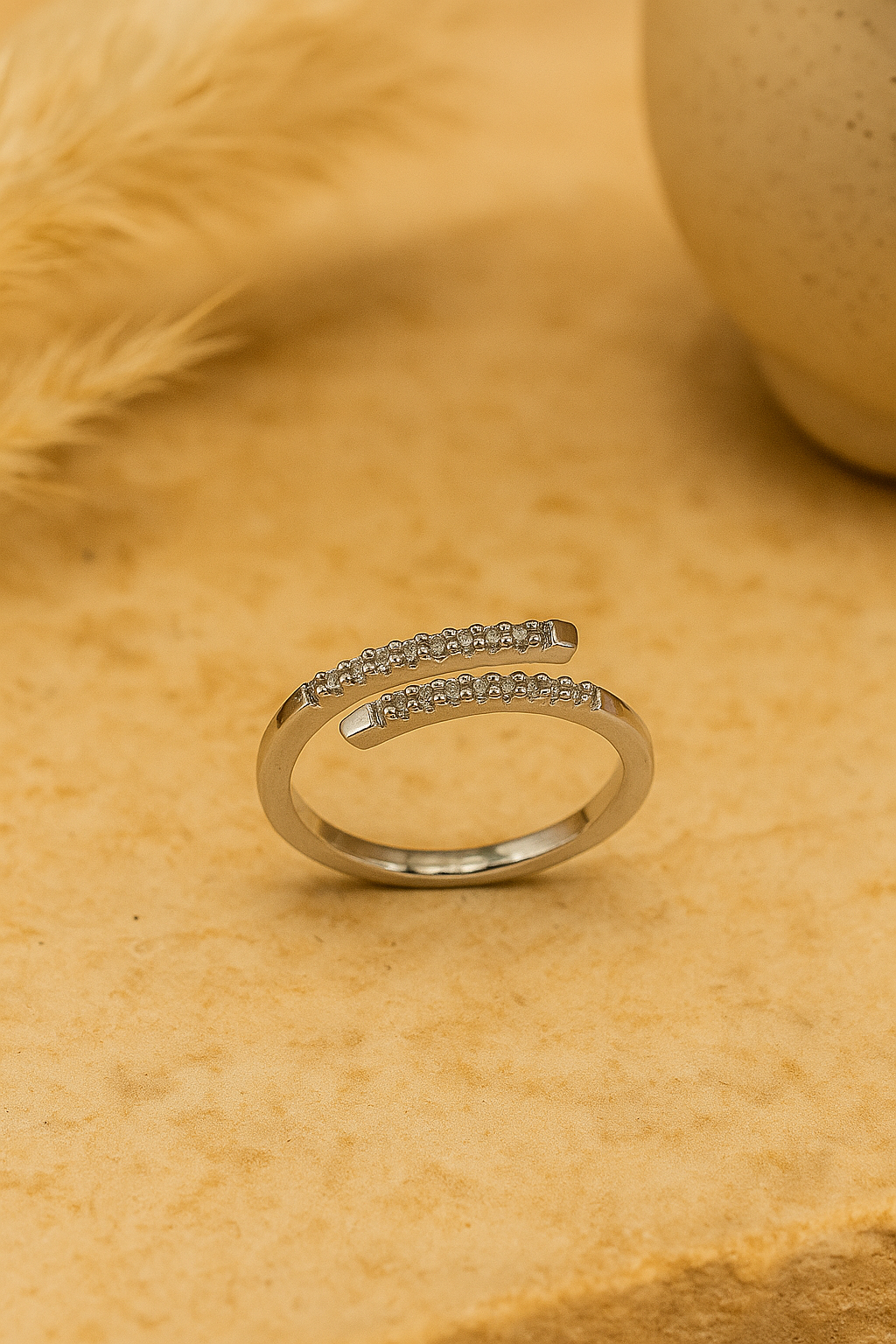 Tiara Ring