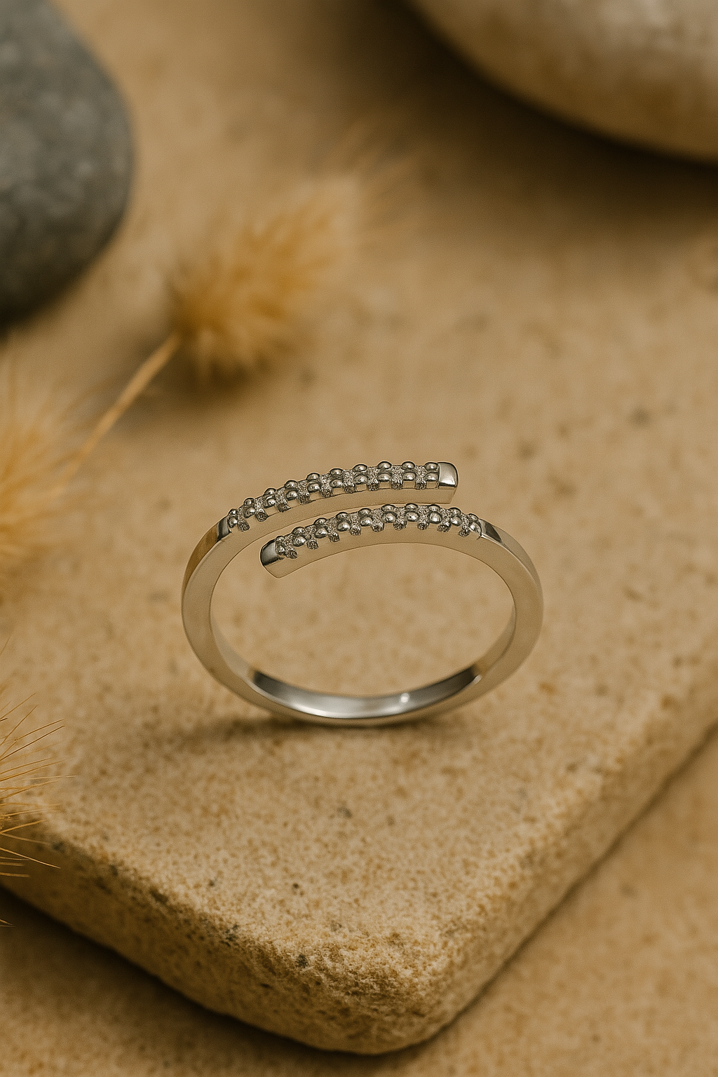 Tiara Ring