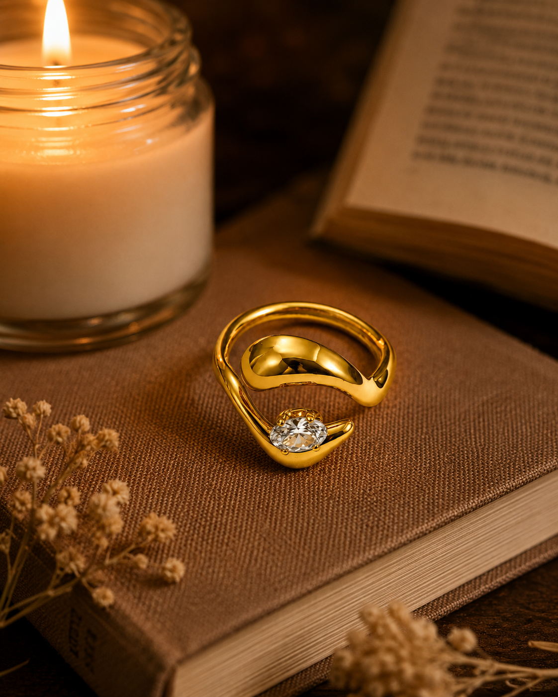 Sleek Curve Solitaire Ring