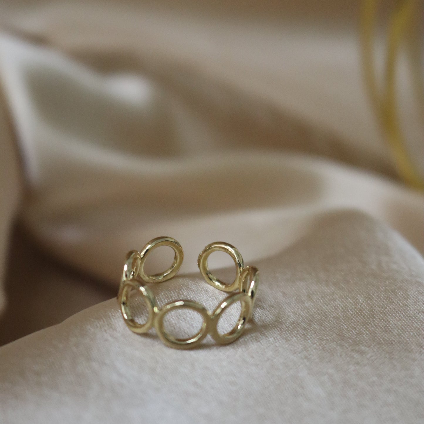 Oval Link Open Ring – Yellow Gold Plated, Anti-Tarnish, Hypoallergenic Fashion Jewelry