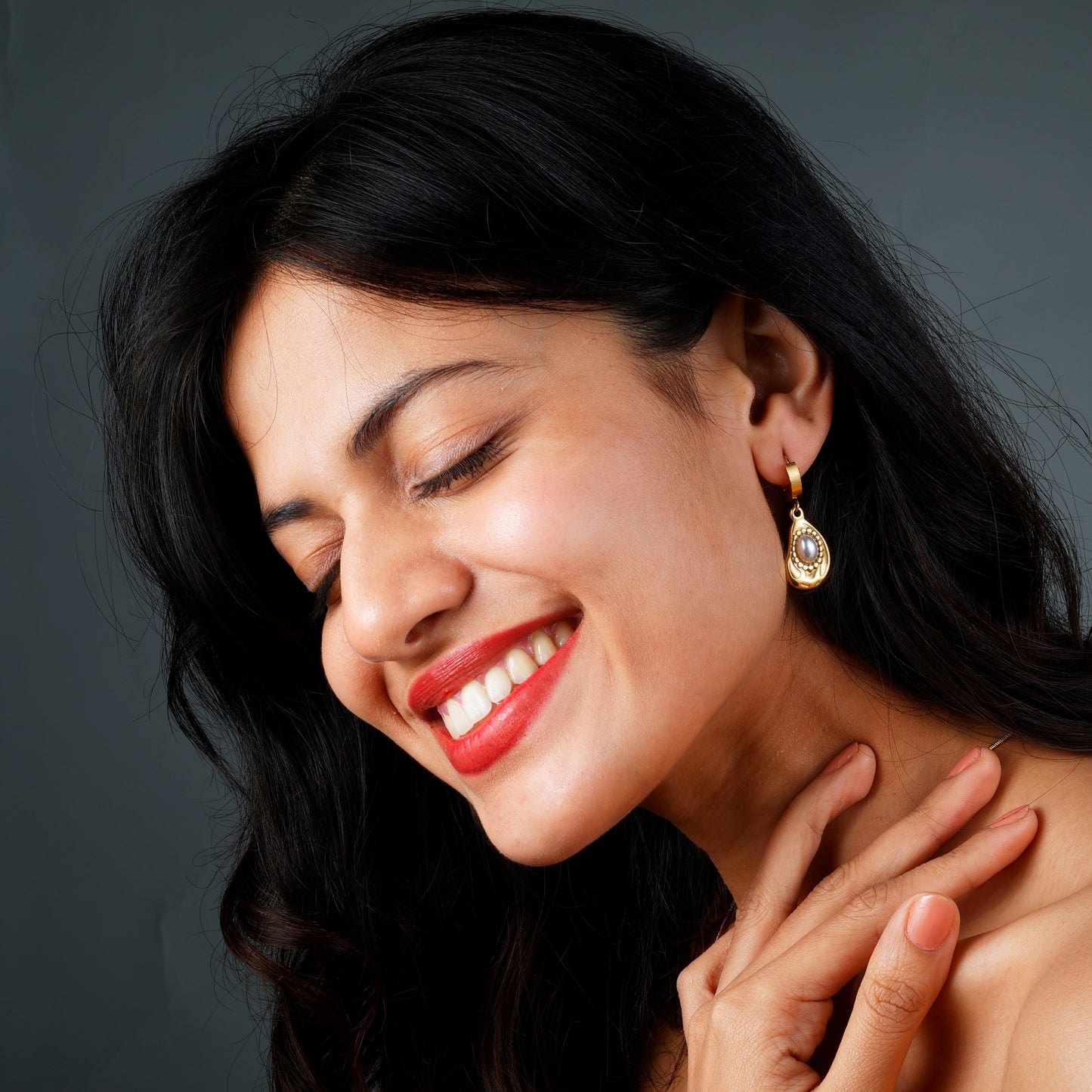 Dainty Pearl Set – Yellow gold plated, anti-tarnish, hypoallergenic jewelry for women.