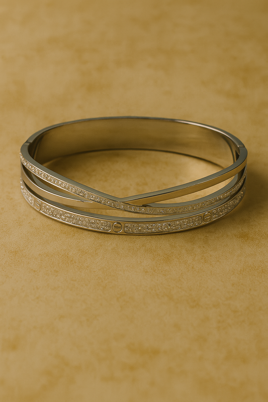 Diamond Curve Bracelet