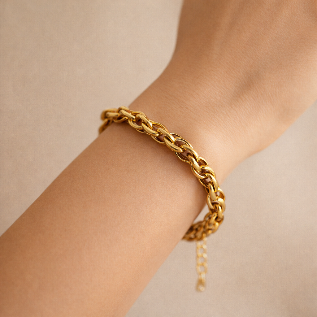 Chic Chain Bracelet