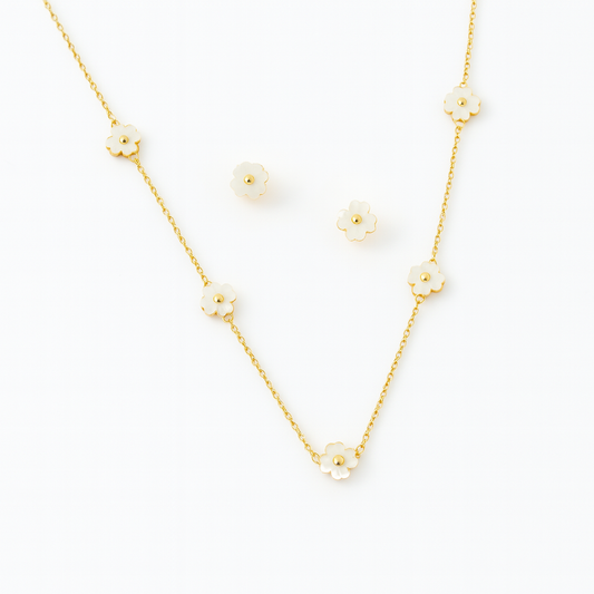 Daisy Necklace