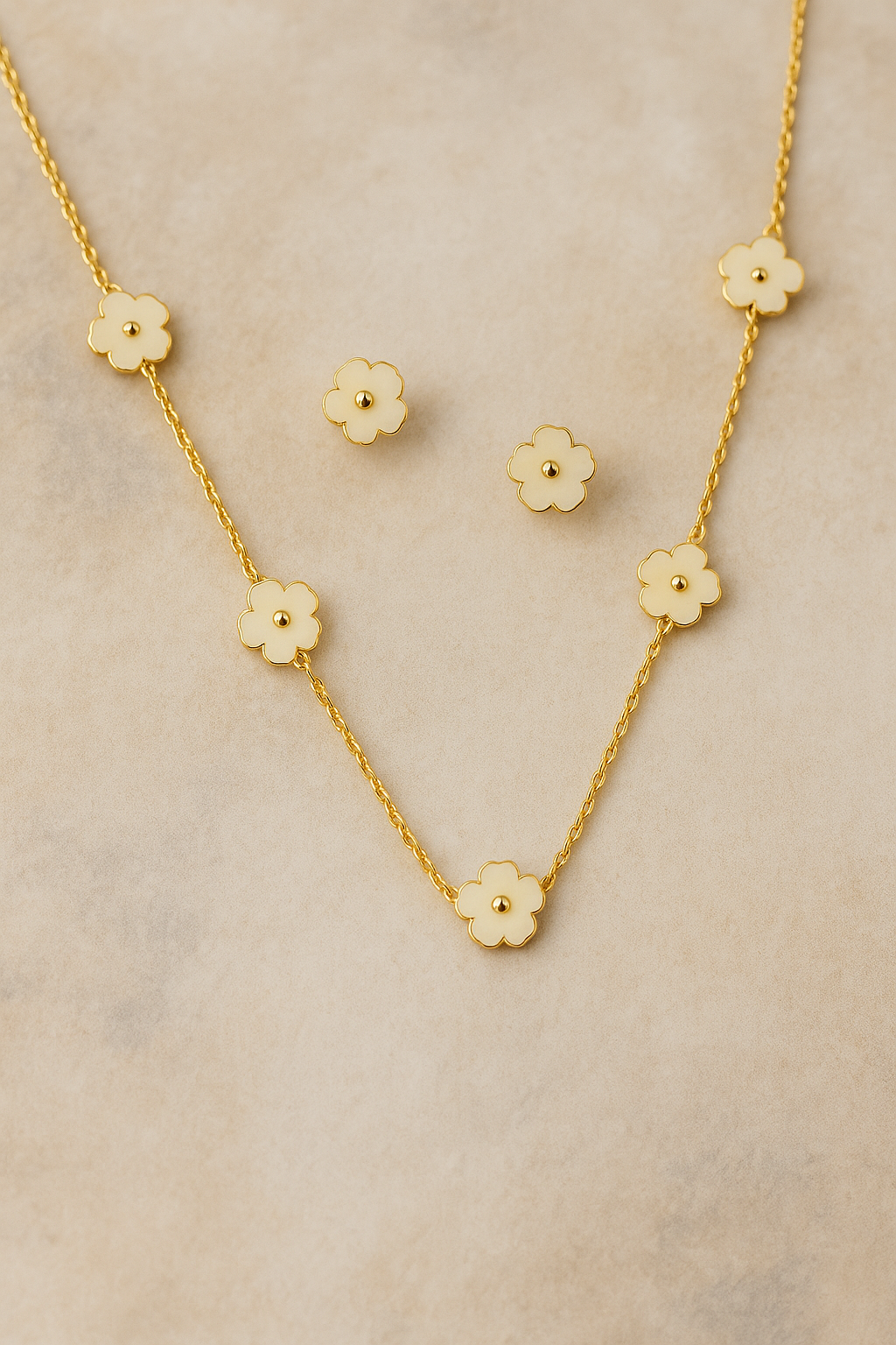 Daisy Necklace
