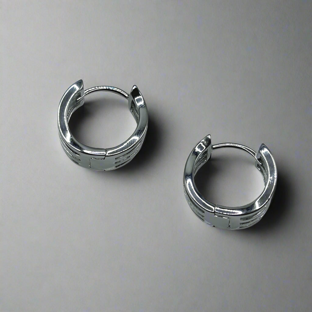 Wavy Flow Earrings in rhodium-plated silver – Peppy Pink