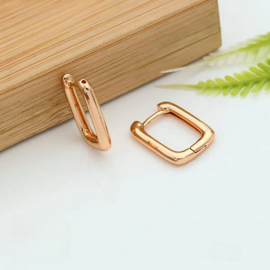 Minimalist U Stud Earrings in yellow gold plating – Peppy Pink