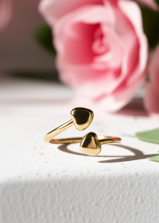 Tiny Hearts Ring