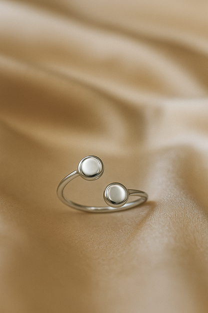 Duo Dot Ring