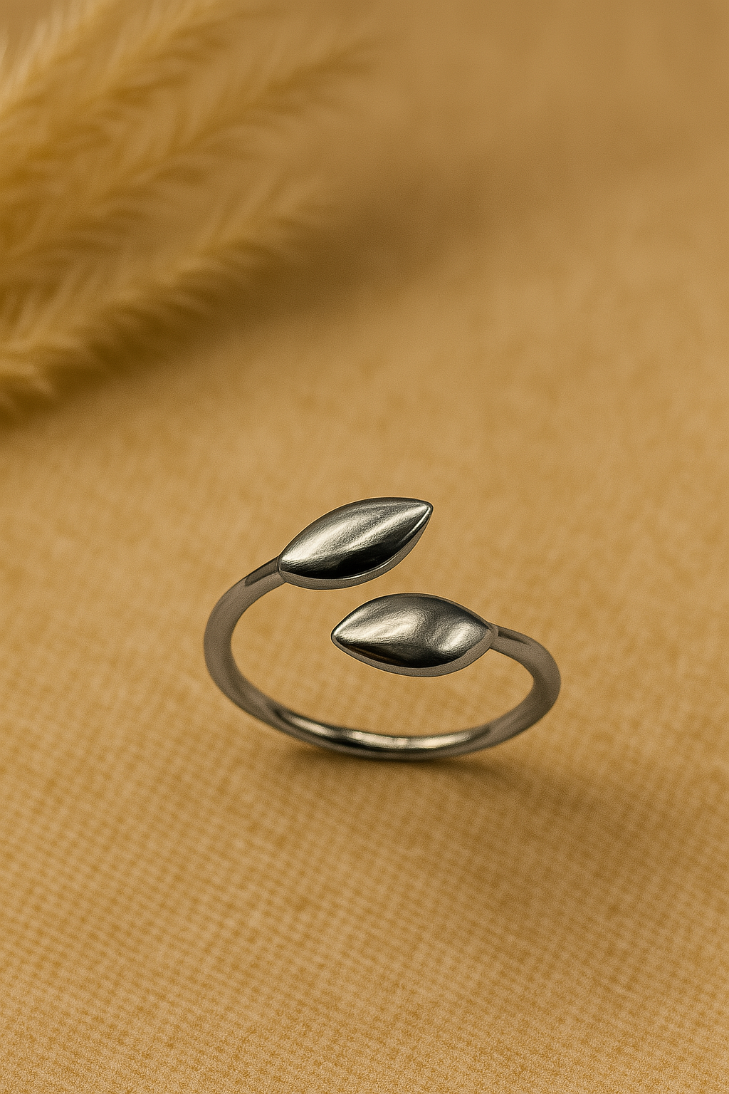 Leaf Bud Ring