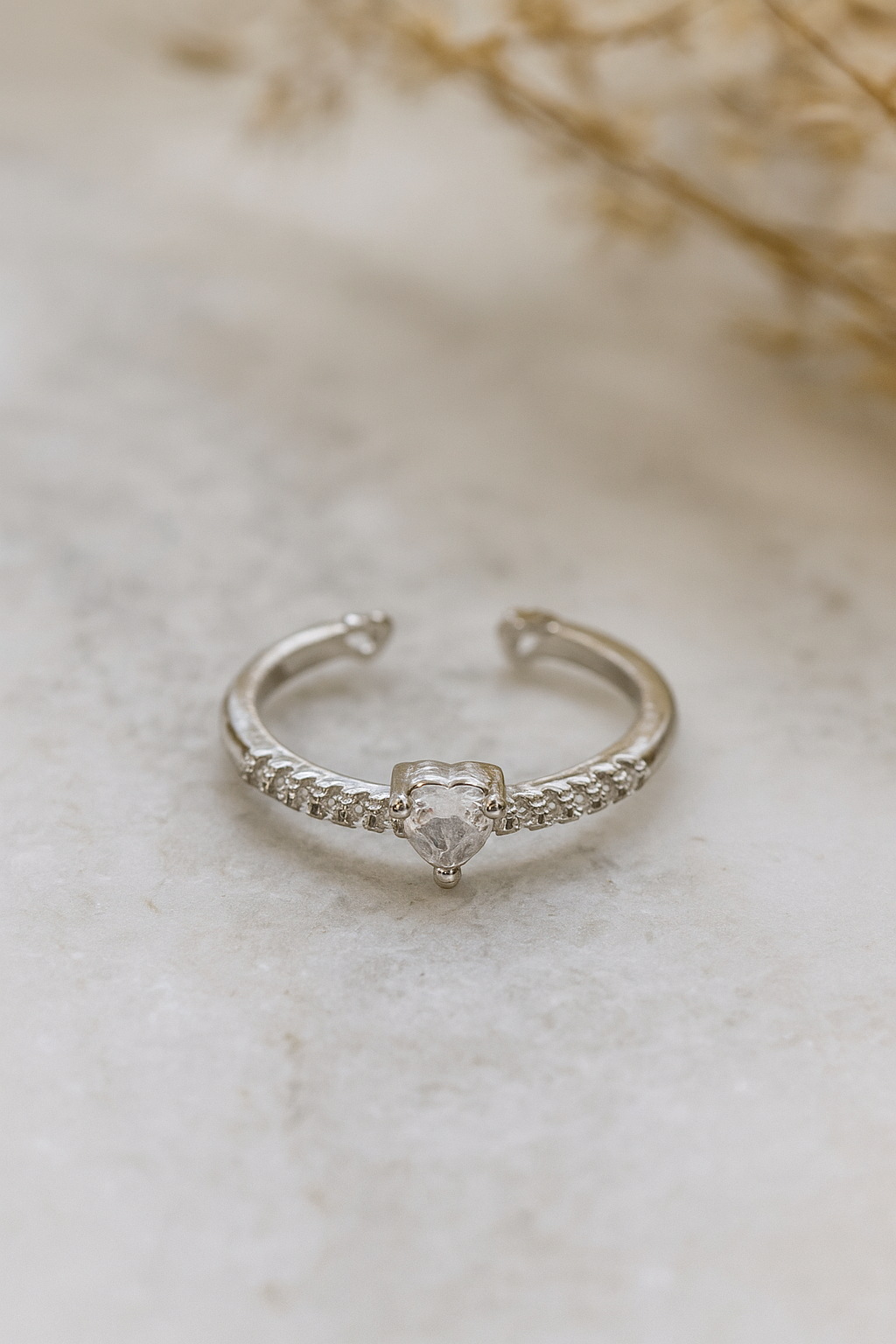Sparkling Heart Ring