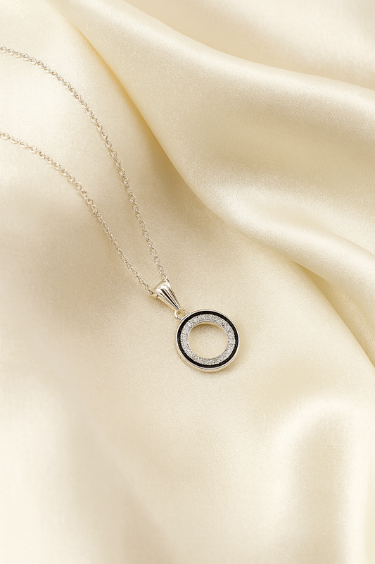 Black & White Circle Necklace
