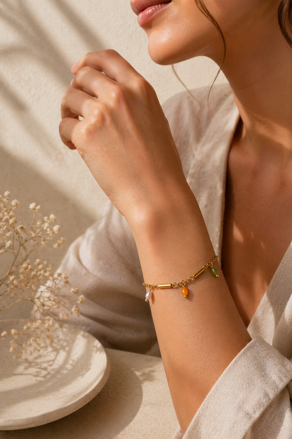 Minimal Drop Charm Gold Bracelet