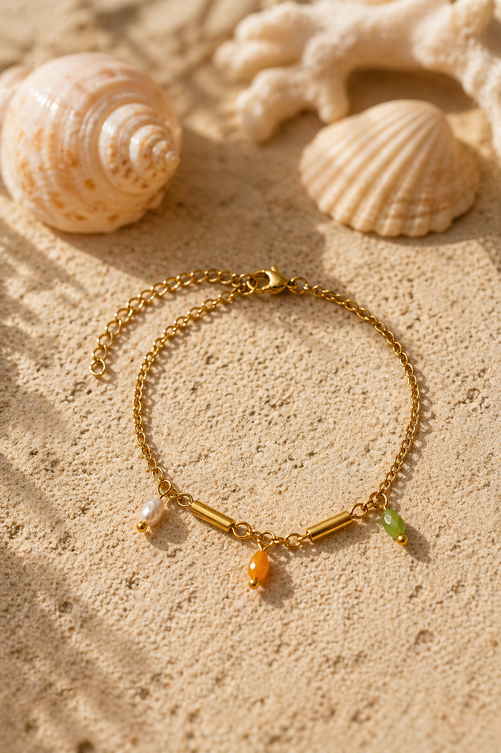 Minimal Drop Charm Gold Bracelet