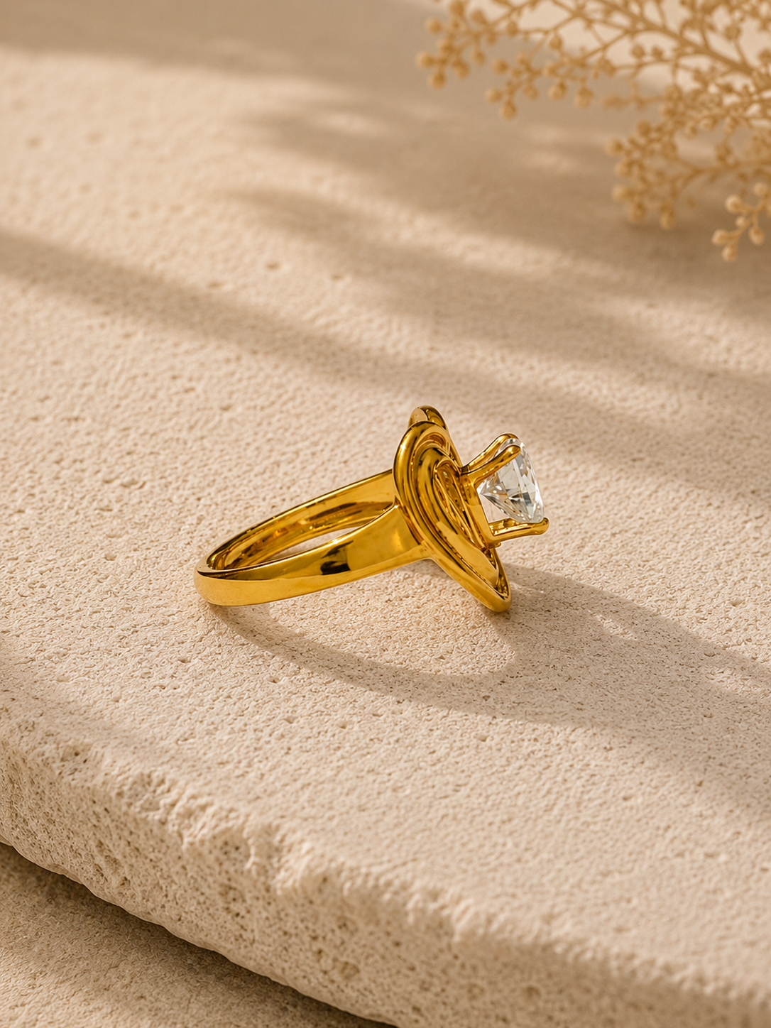 Valora Heart Crystal Frame Ring