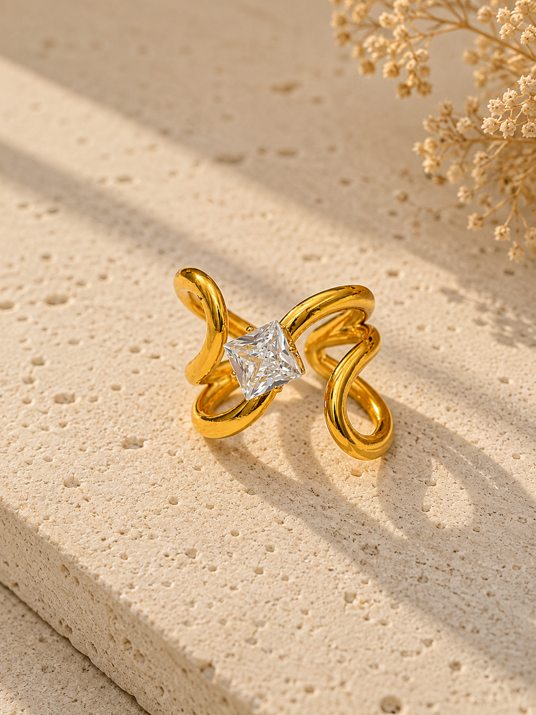 Viora Princess Crystal Wave Ring