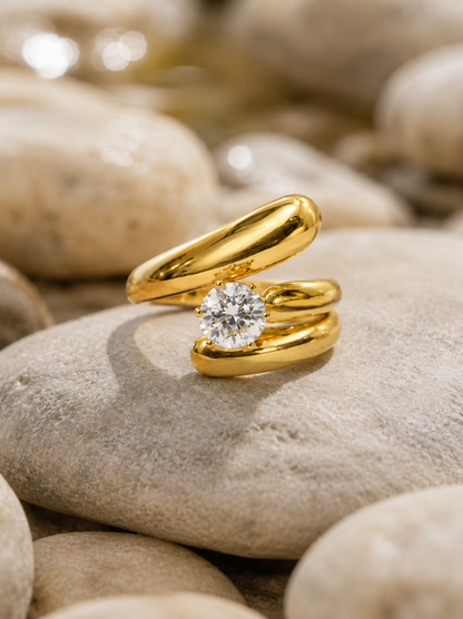 Aurex Solitaire Sculpted Statement Ring