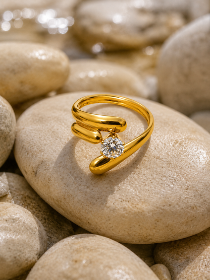 Aurex Solitaire Sculpted Statement Ring