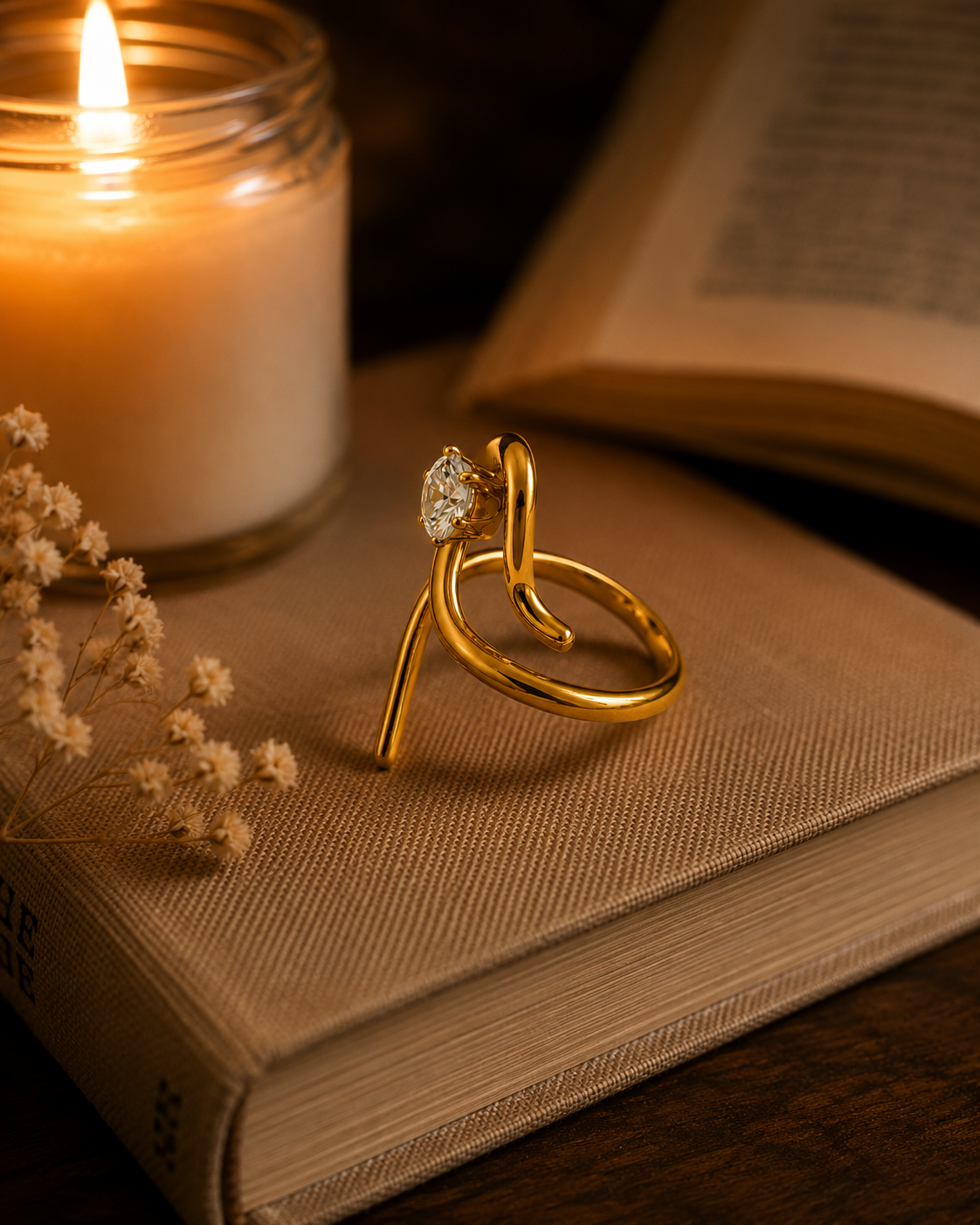 Swan Curve Solitaire Ring