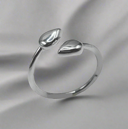 Twin Teardrop Ring with double CZ stones in silver – Peppy Pink