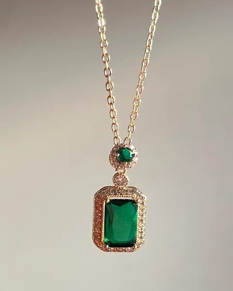 Emerald Pendant Necklace