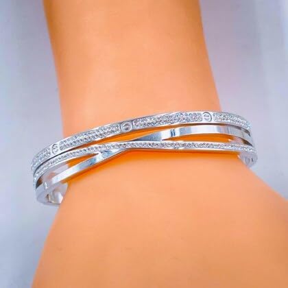 Diamond Curve Bracelet