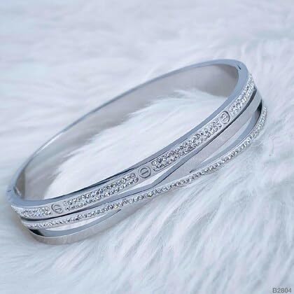 Diamond Curve Bracelet