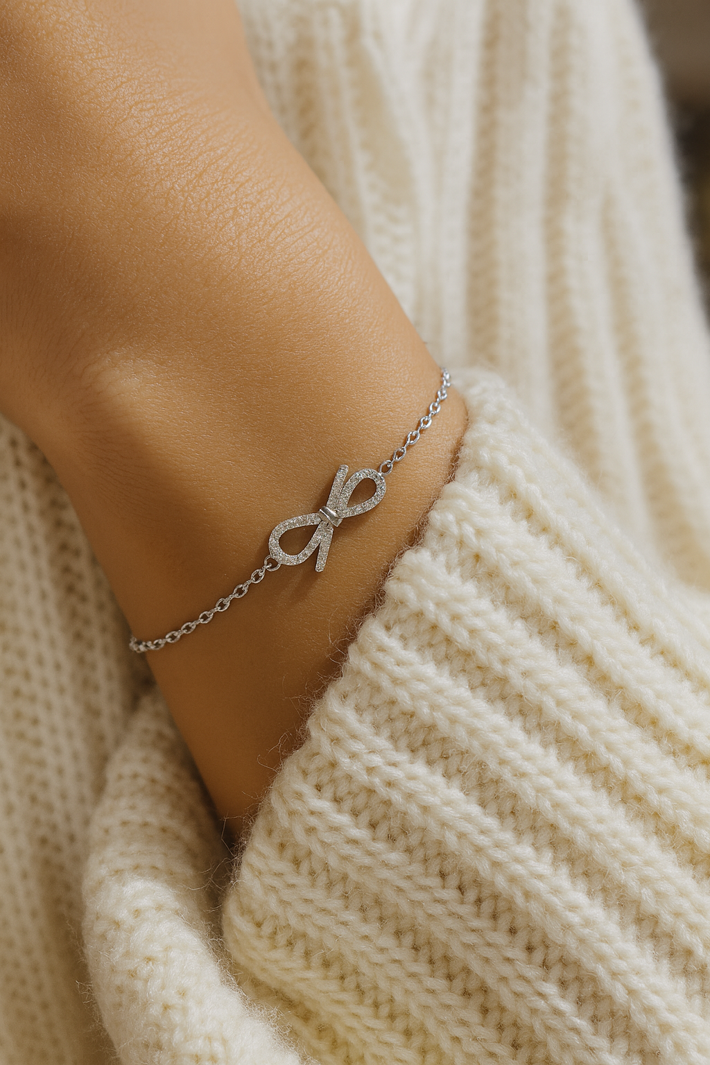 Dainty Bow Bracelet