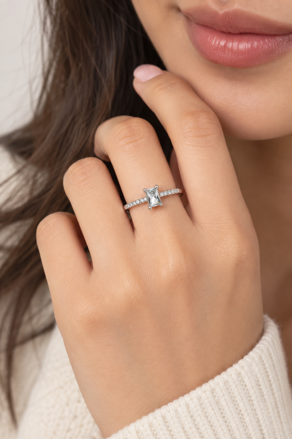 Sparkling Emerald Cut Ring