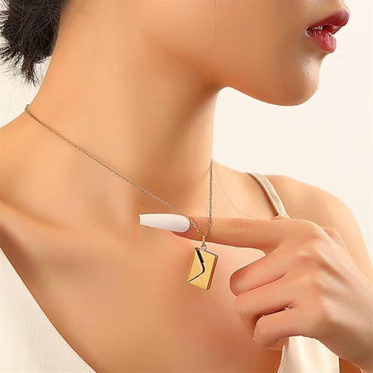 Peppy Pink gold necklace with meaningful letter pendant