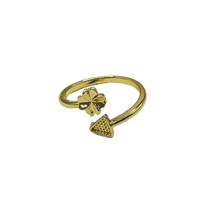 Lucky Clover & Triangle Ring