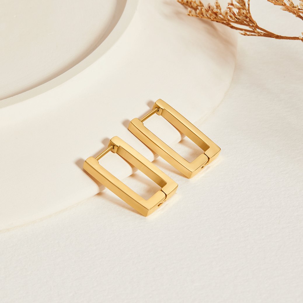Open-frame silver earrings with rectangular shape – Peppy Pink